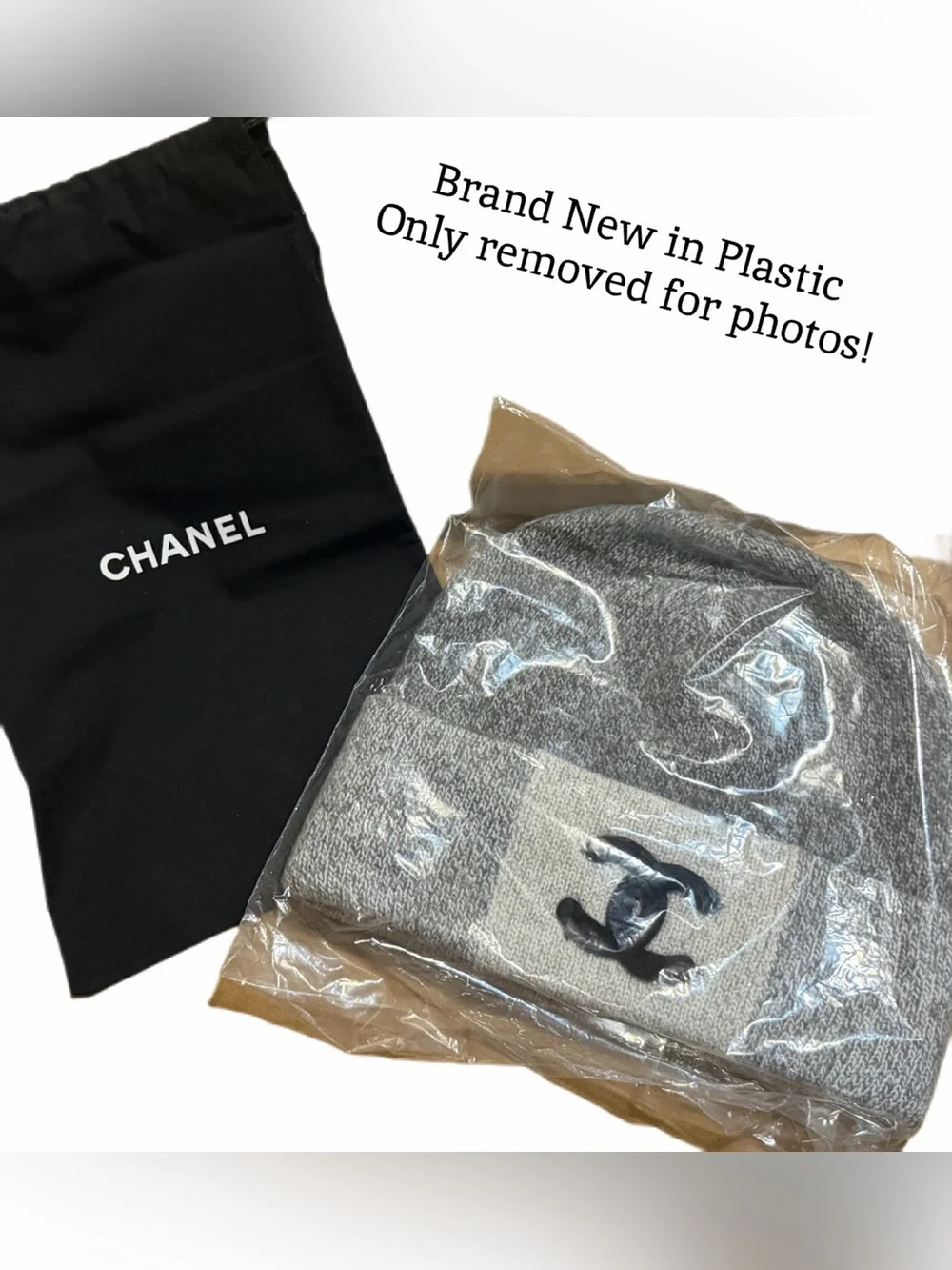 NWT Chanel Casmere and Wool Beenie in shades of greys- signature blac CC label